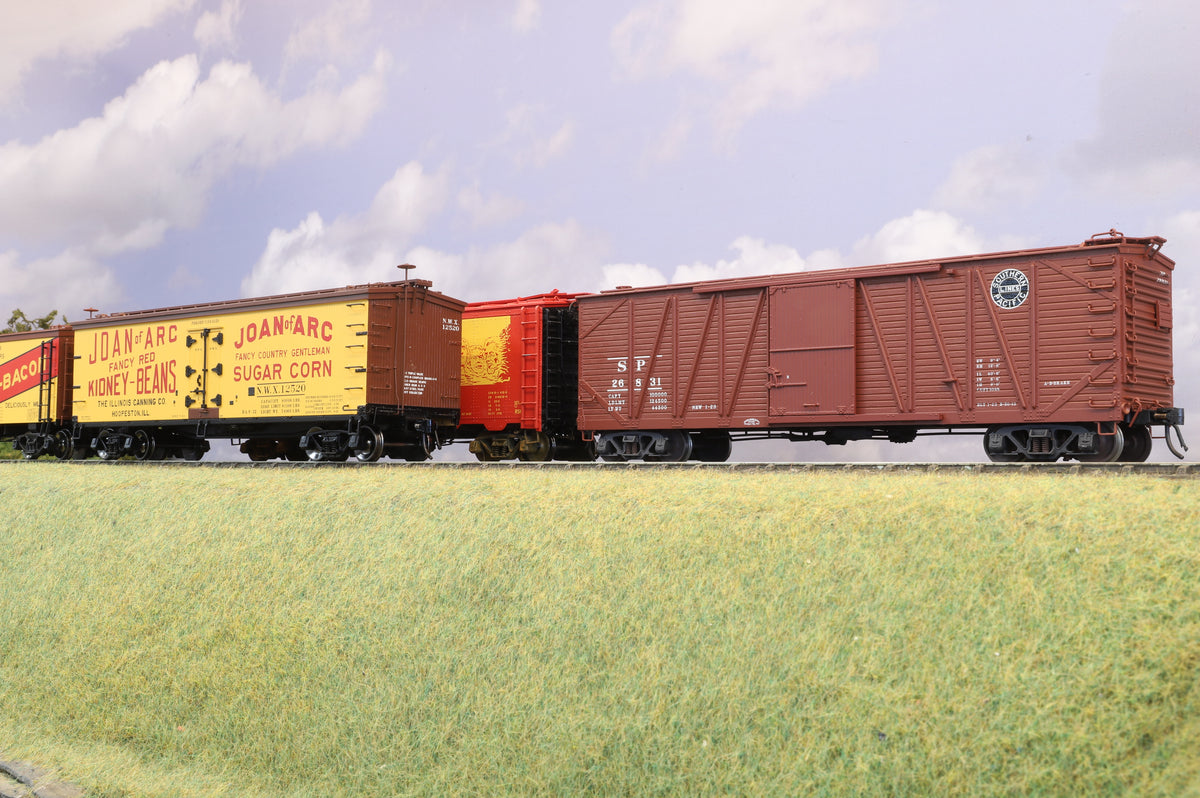 Atlas American O Gauge Rake of Four Box Cars