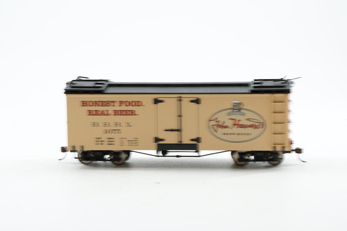 Spectrum/Bachmann On30 Rake of Three Freight Cars