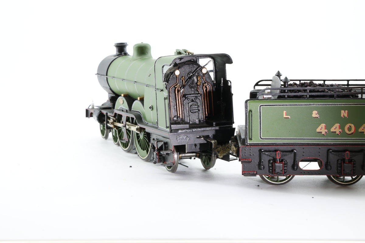 Finescale O Gauge (Kit-Built) GNR/LNER Class C1 No. 4404 Lined LNER Green