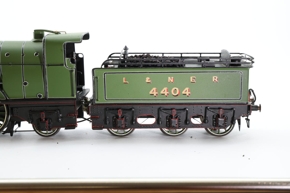 Finescale O Gauge (Kit-Built) GNR/LNER Class C1 No. 4404 Lined LNER Green