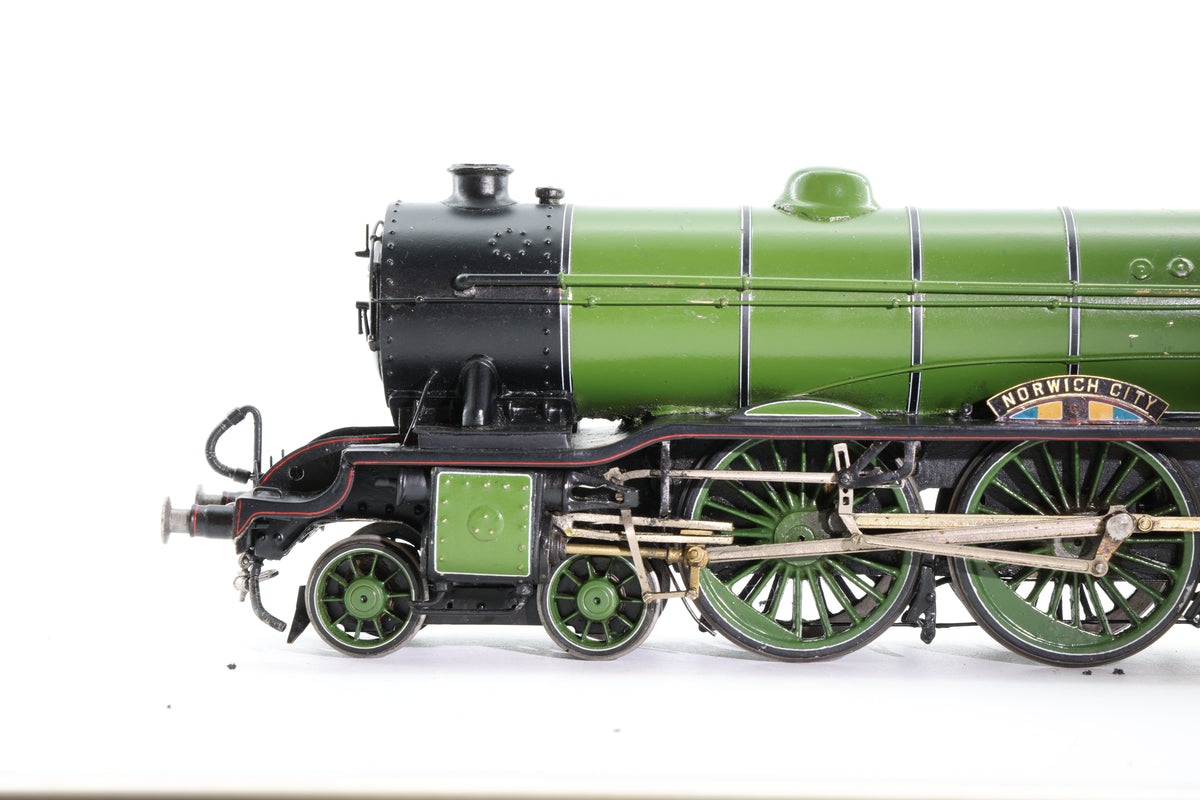 Finescale O Gauge (Kit-Built) LNER B17/2 No. 2839 'Norwich City', LNER Apple Green