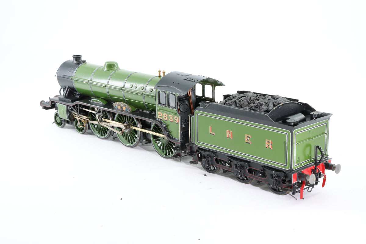 Finescale O Gauge (Kit-Built) LNER B17/2 No. 2839 'Norwich City', LNER Apple Green