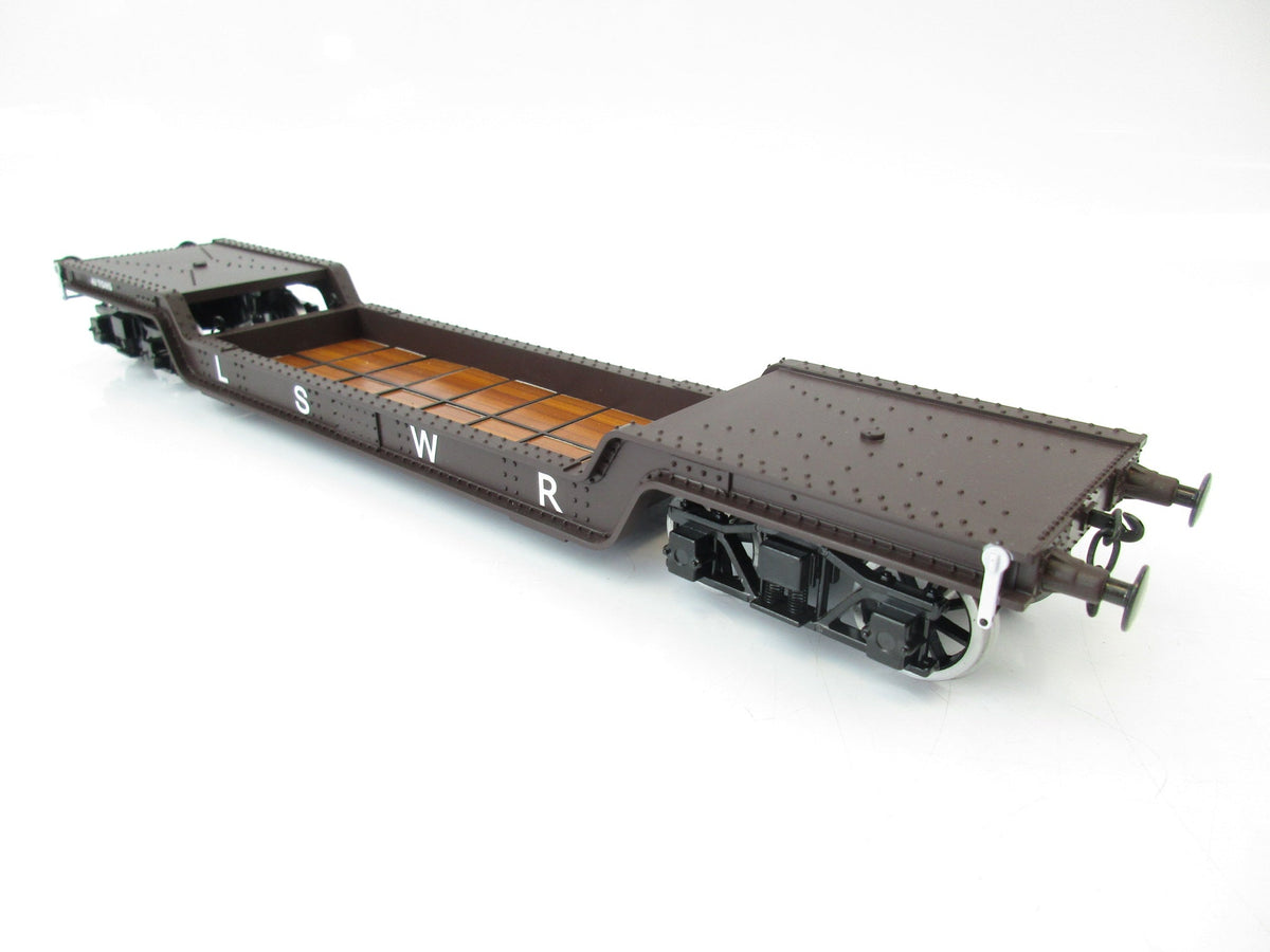 Darstaed D32-7  7mm Finescale O Gauge 45 Ton Bogie Well Wagon LSWR Livery