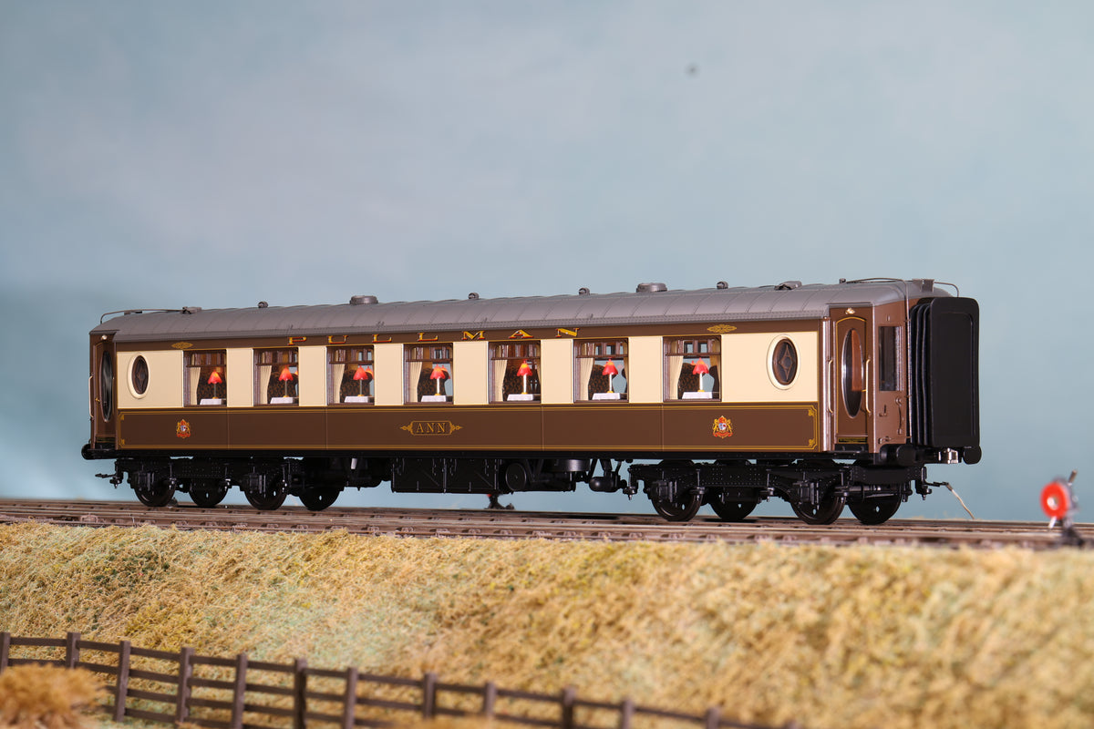 Darstaed D25-04E Finescale O Gauge All-Steel K-Type Pullman Parlour Third 'Ann' (Preserved)