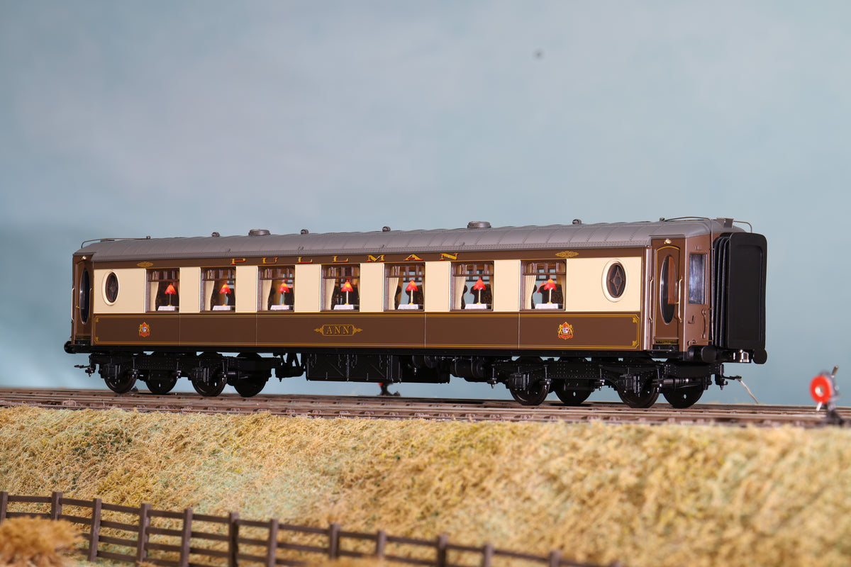 Darstaed D25-04E Finescale O Gauge All-Steel K-Type Pullman Parlour Third 'Ann' (Preserved)