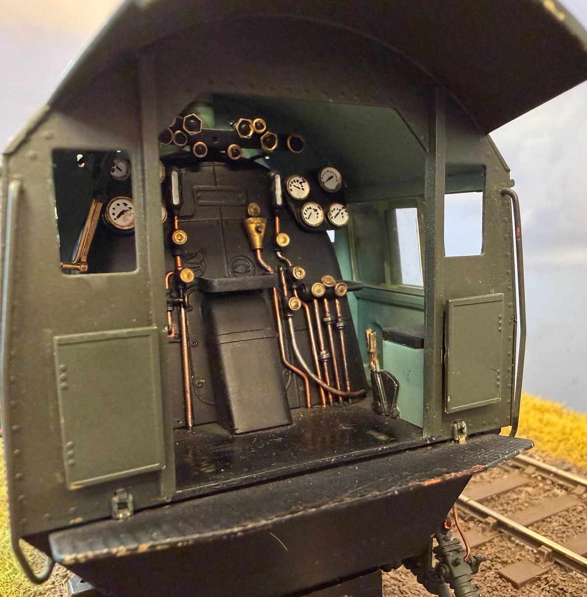 Fulgurex Finescale O Gauge SNCF Class 141R No. 141R 1106, Lined Green