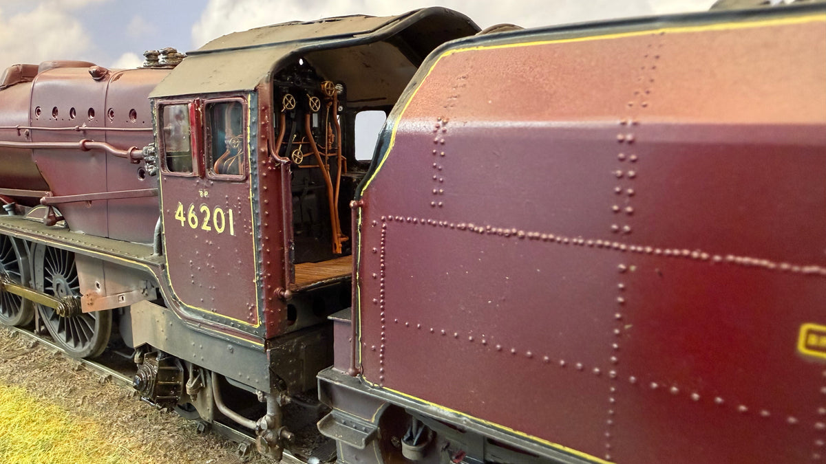 Finescale O Gauge (Kit-Built) LMS 'Princess Royal' No. 46201 'Princess Elizabeth' BR Maroon Late Crest, Weathered