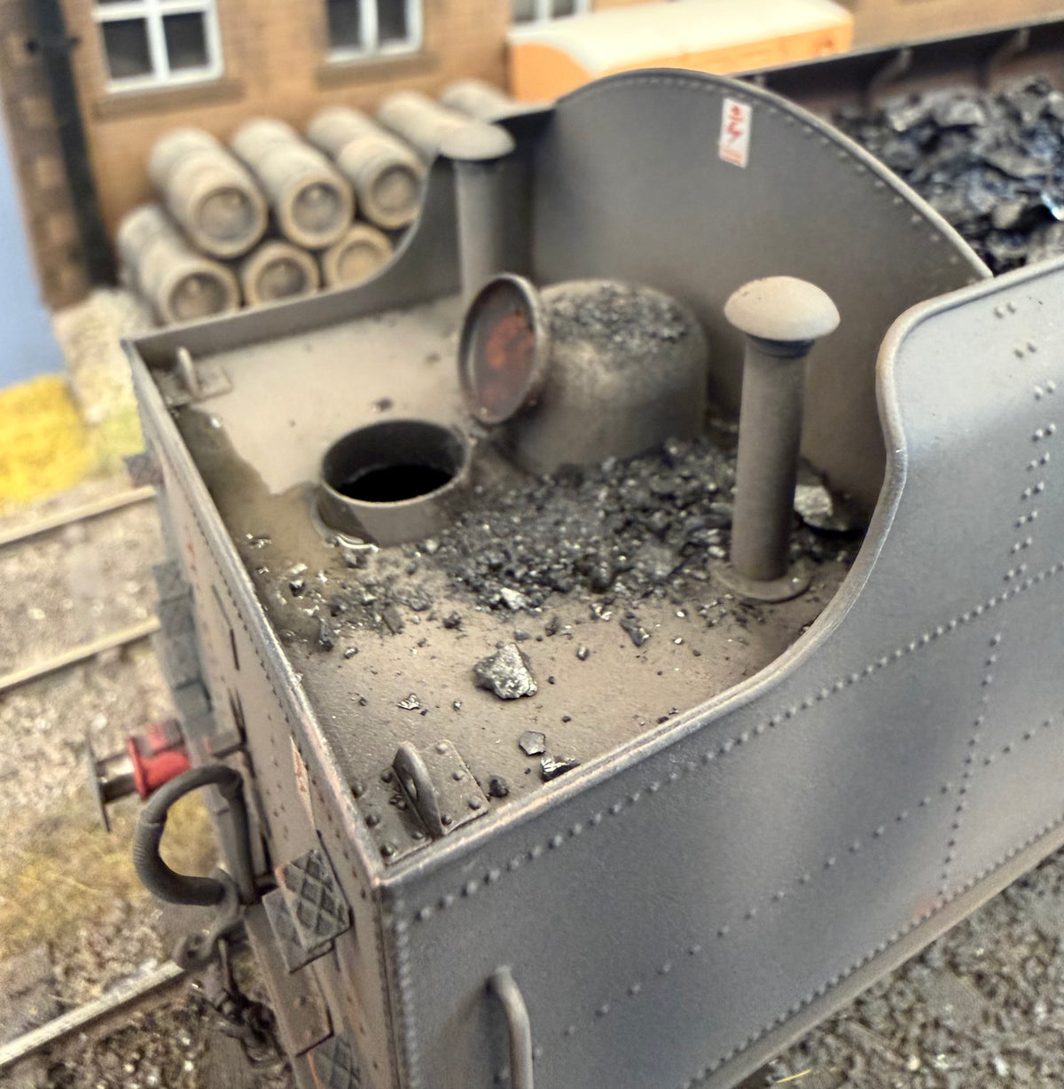 Sancheng Finescale O Gauge ex-LMS Stanier 8F No. 48067, BR Black Late Crest, Pro-Weathered