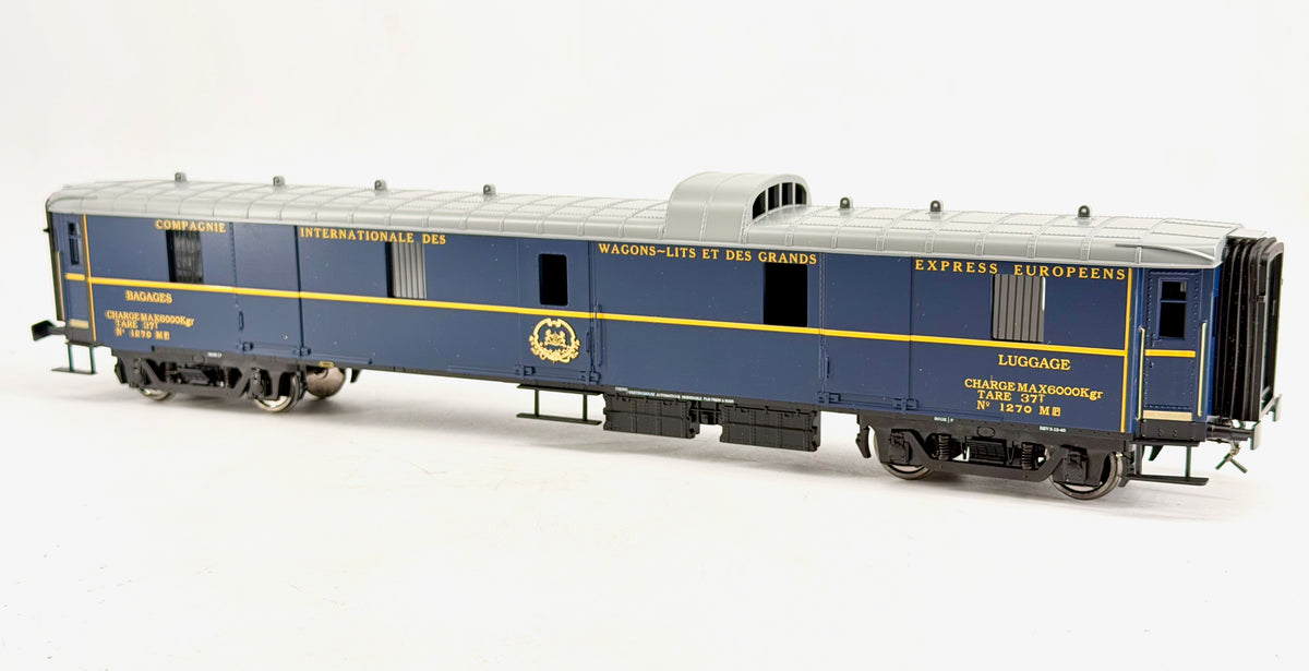 MTH Finescale O Gauge 20-60004-2 5-Car SNCF Passenger Set