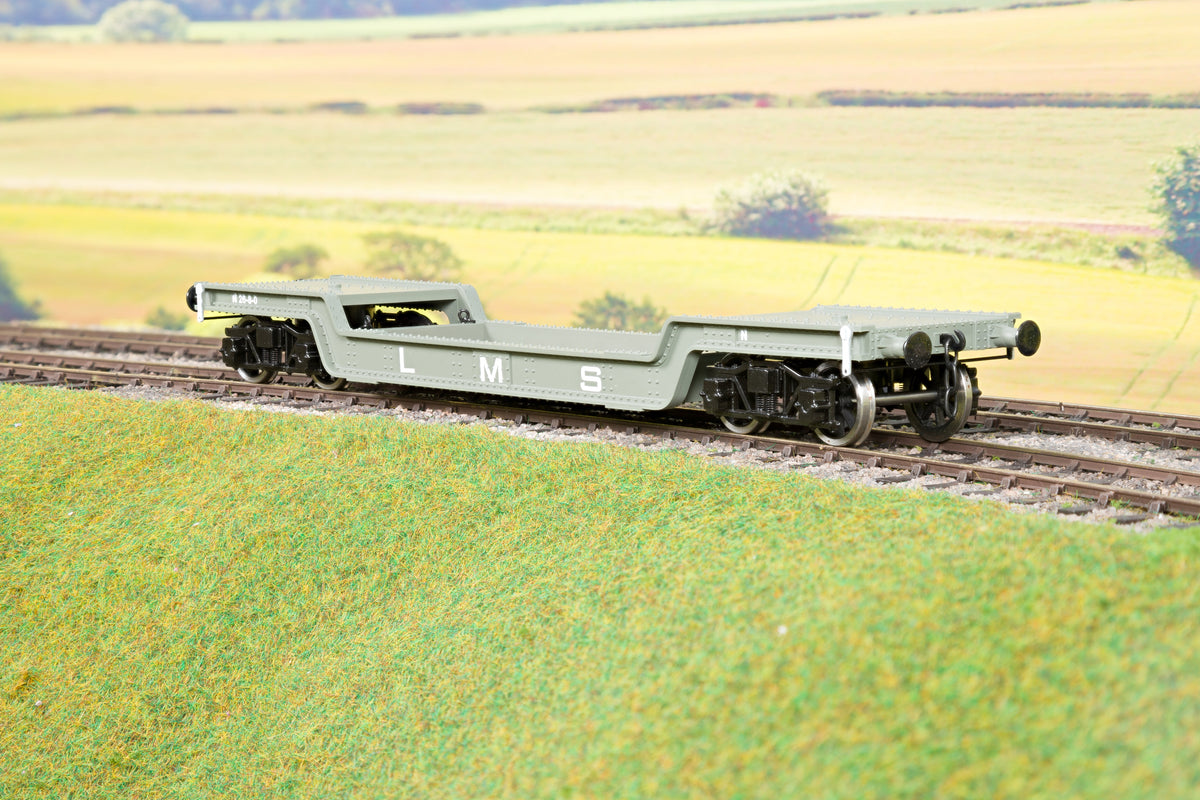Darstaed D32-5 7mm Finescale O Gauge 45 Ton Bogie Well Wagon LMS Grey