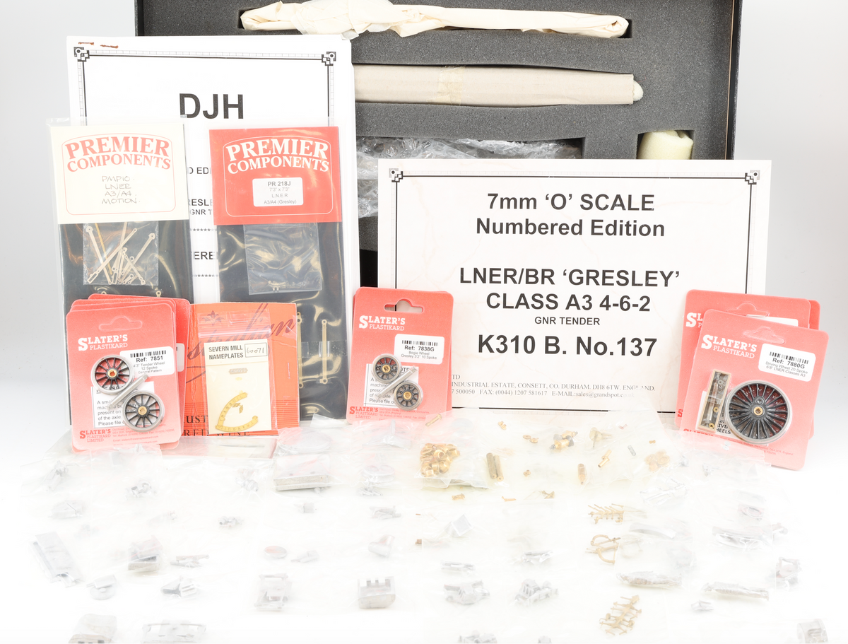 DJH LNER/BR Gresley Class A1/A3 4-6-2 Locomotive & Tender Kit (GNR Tender)