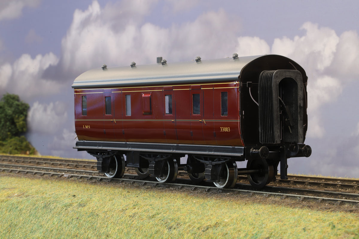 Darstead Coarse Scale O Gauge Stove 'R' 6-Wheel Brake Passenger Brake Coach LMS Maroon