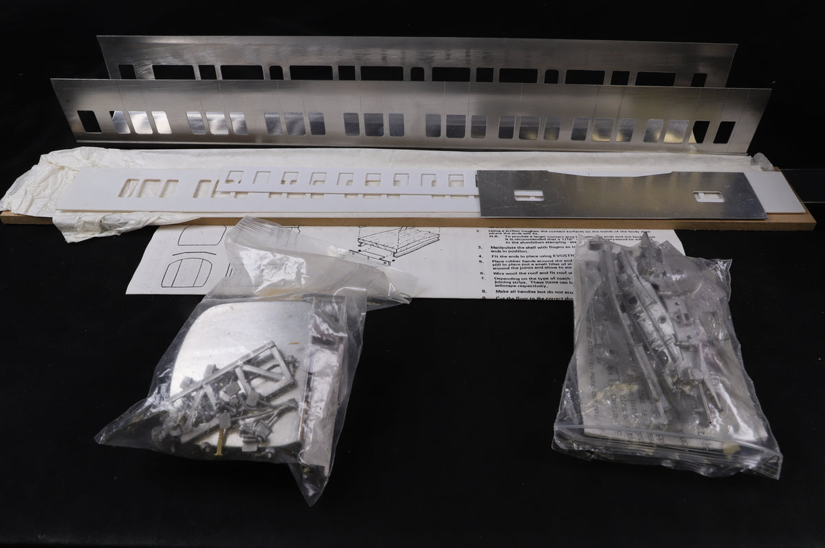 Westdale Finescale O Gauge SR 2 BIL Trailer EMU Kit