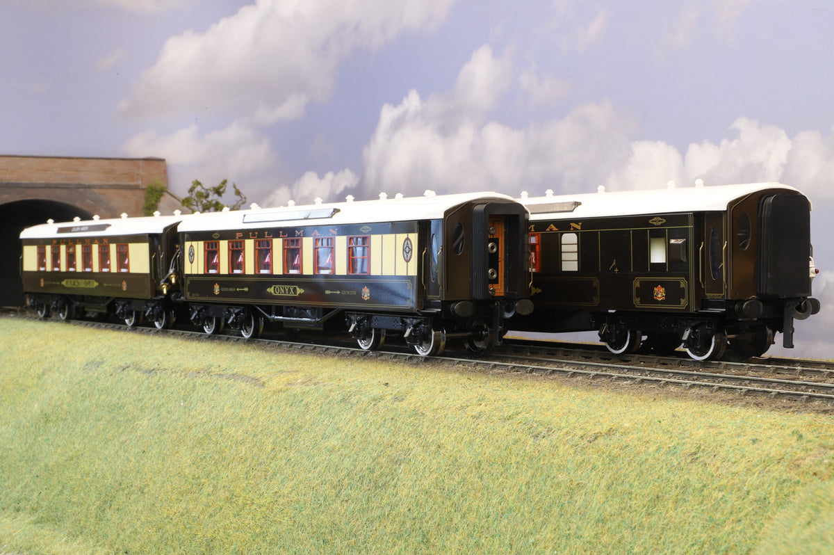 Darstaed Coarse Scale O Gauge 'Golden Arrow' 5 Car Pullman Set