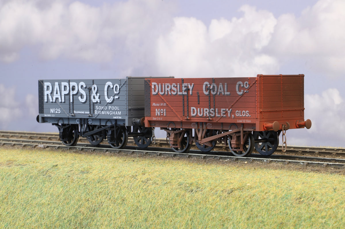 Dapol Finescale O Gauge Pair of Open Wagons