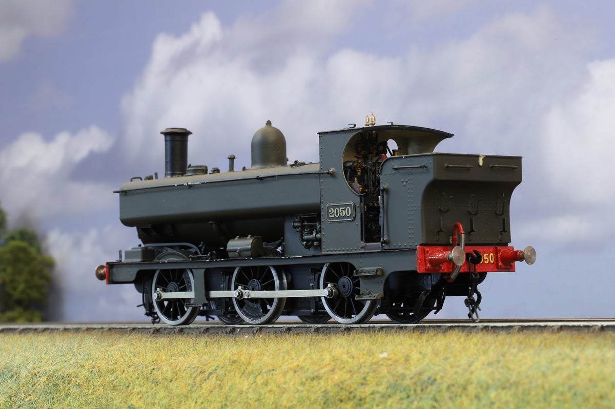 Kit-built Finescale O Gauge GWR &#39;2021&#39; 0-6-0PT &#39;2050&#39; GWR Green