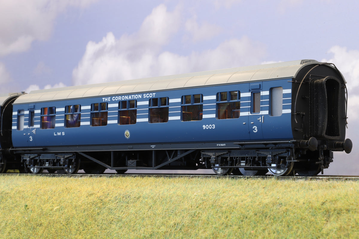 MTH Finescale O Gauge 4-Car LMS &#39;Coronation Scot&#39; Coach Set Streamlined Blue