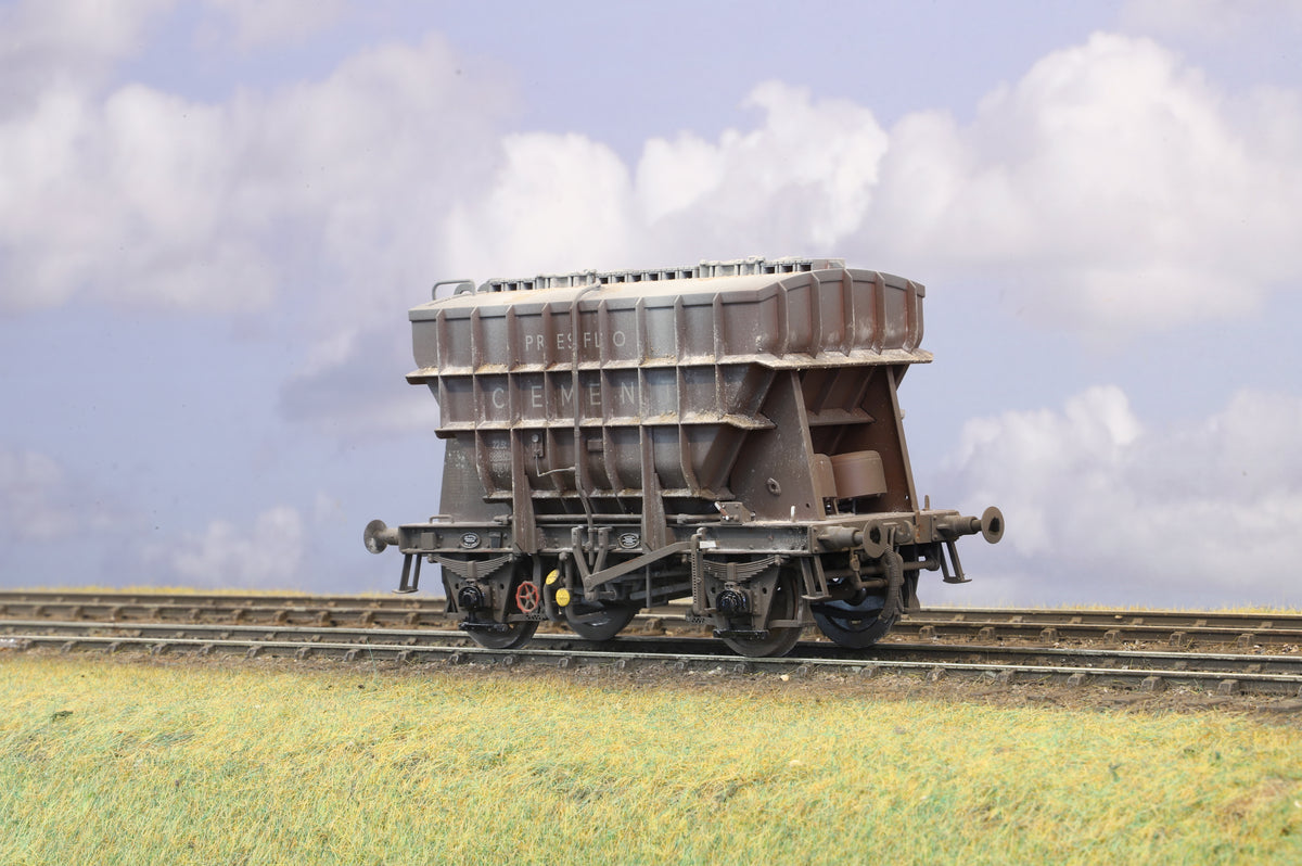Ellis Clark Trains Finescale O Gauge (E3001U) Presflo Wagon 'Presflo Cement' B888323 (TOPS) BR Bauxite, Pro-Weathered