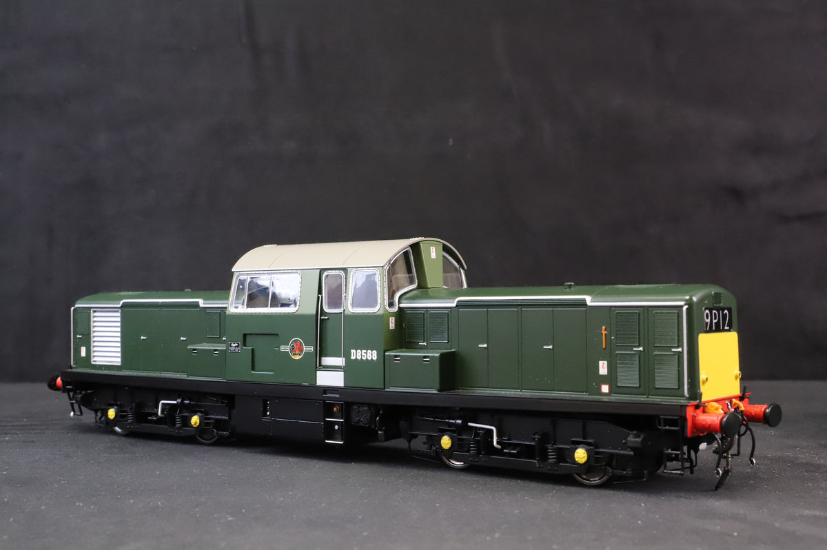 Heljan Finescale O Gauge Class 17 No. D8568 BR Green with Small Yellow Panels