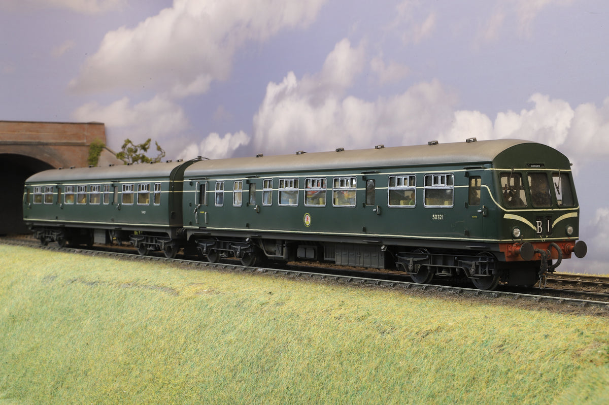 Workshop Sancheng/Brassworks Finescale O Gauge Class 101 2-Car DMU Green (Speed Whiskers) Weathered