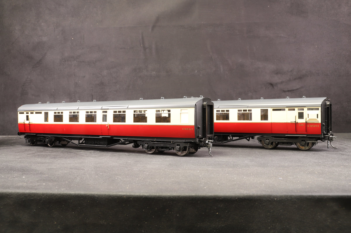 Pack of 2 x Kemilway LNER Thompson Brake Third Coaches BR Crimson/Cream Nos. E16536E/E16528E