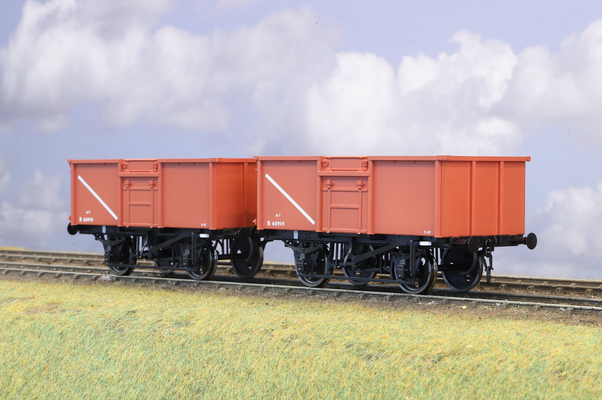 Lionheart Finescale O Gauge 'Super 0' Pair of Mineral Wagons