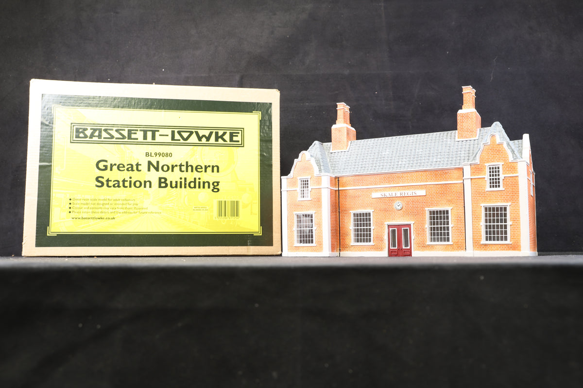Bassett-Lowke O Gauge Great Northern Station Building