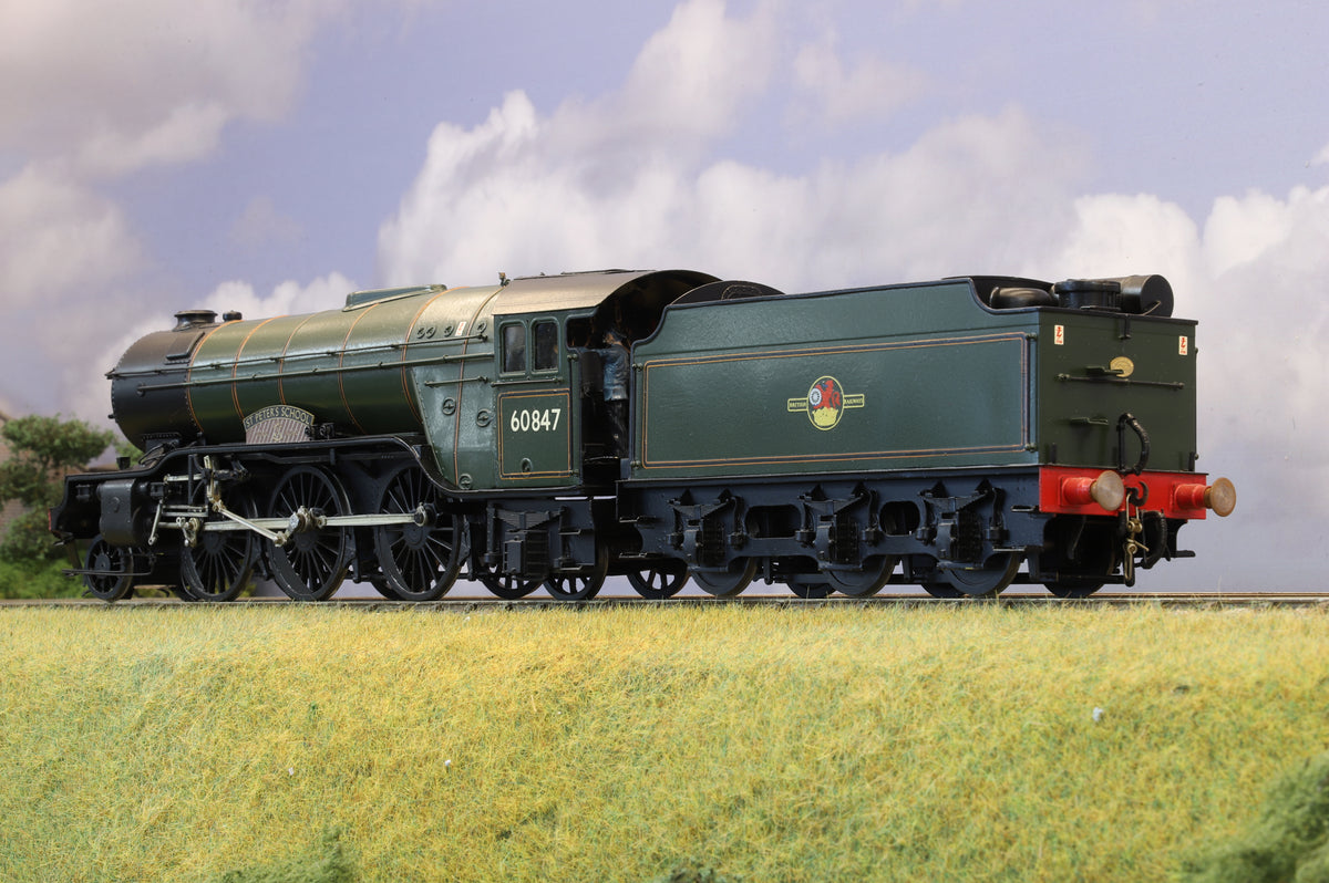 Scale 7 (Kit-Built) Gresley V2 No. 60847 &#39;St Peter&#39;s School&#39; BR Green (Late Crest)