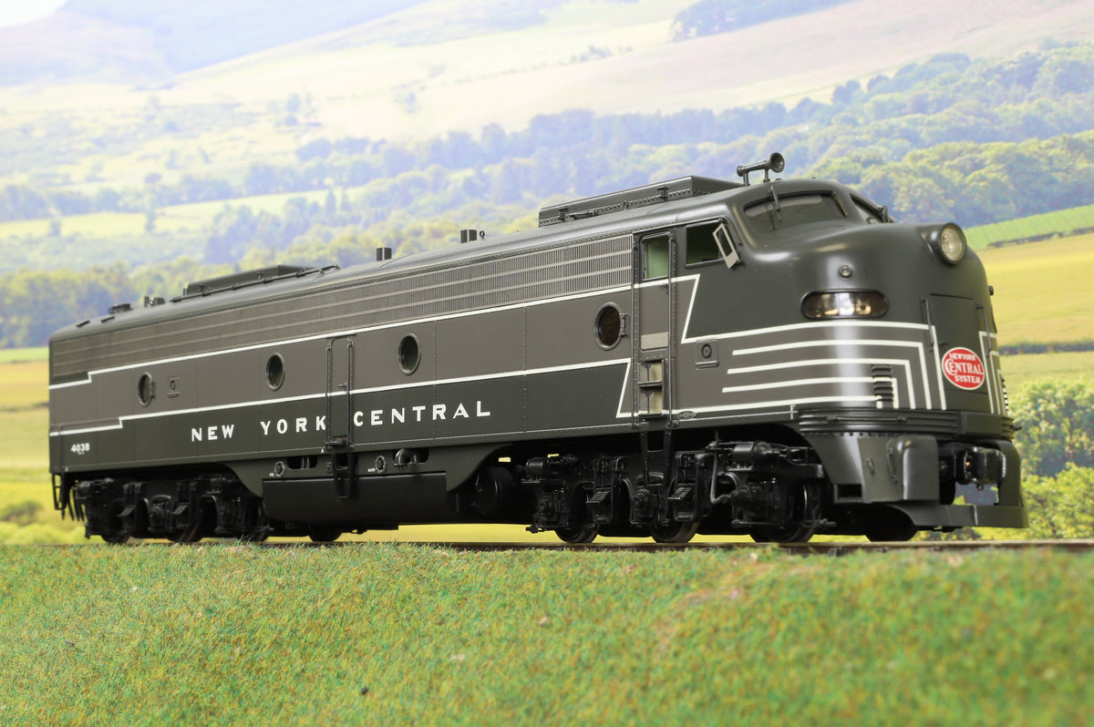 Key Model Imports Finescale O Gauge EMD E8 A+A Double Unit &#39;New York Central&#39;