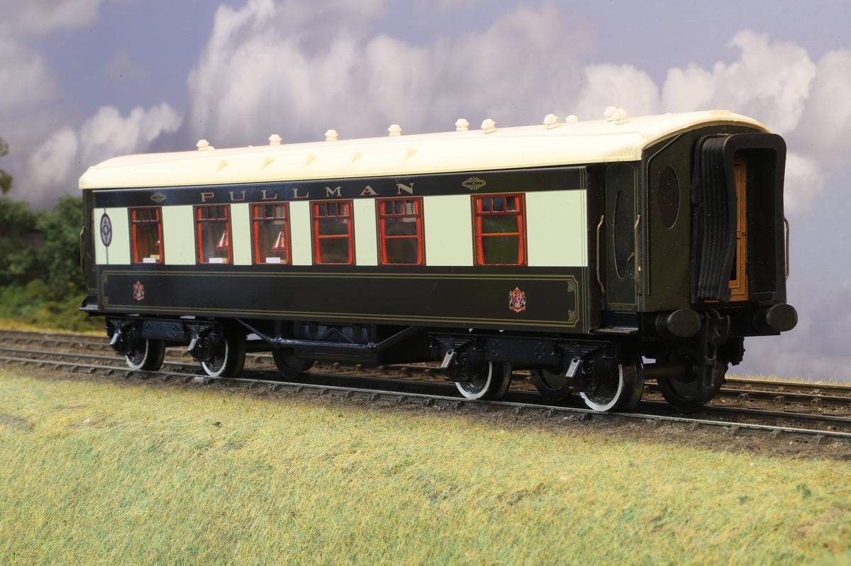 Darstaed Coarse Scale O Gauge Pullman Coach 'The Hadrian Bar'