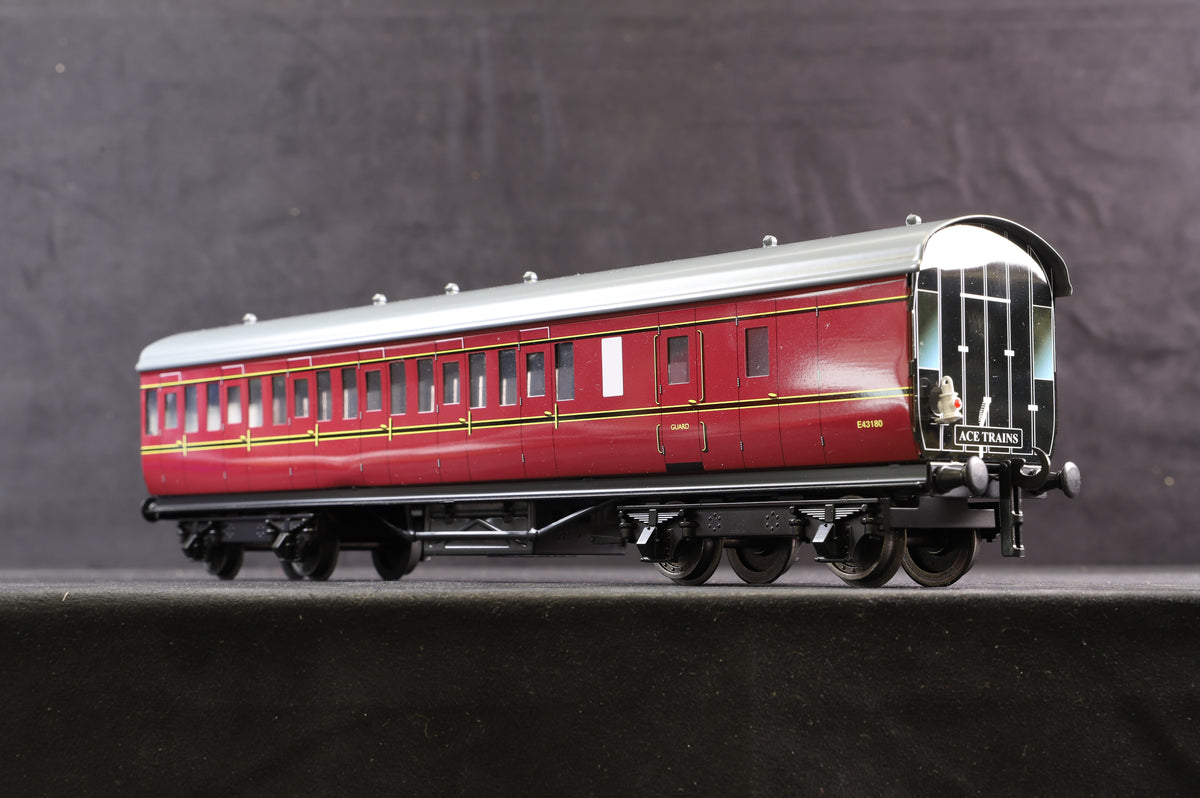 Ace Trains O Gauge (Coarse Scale) E/25-S G5 0-4-4T Loco &amp; Coach Set