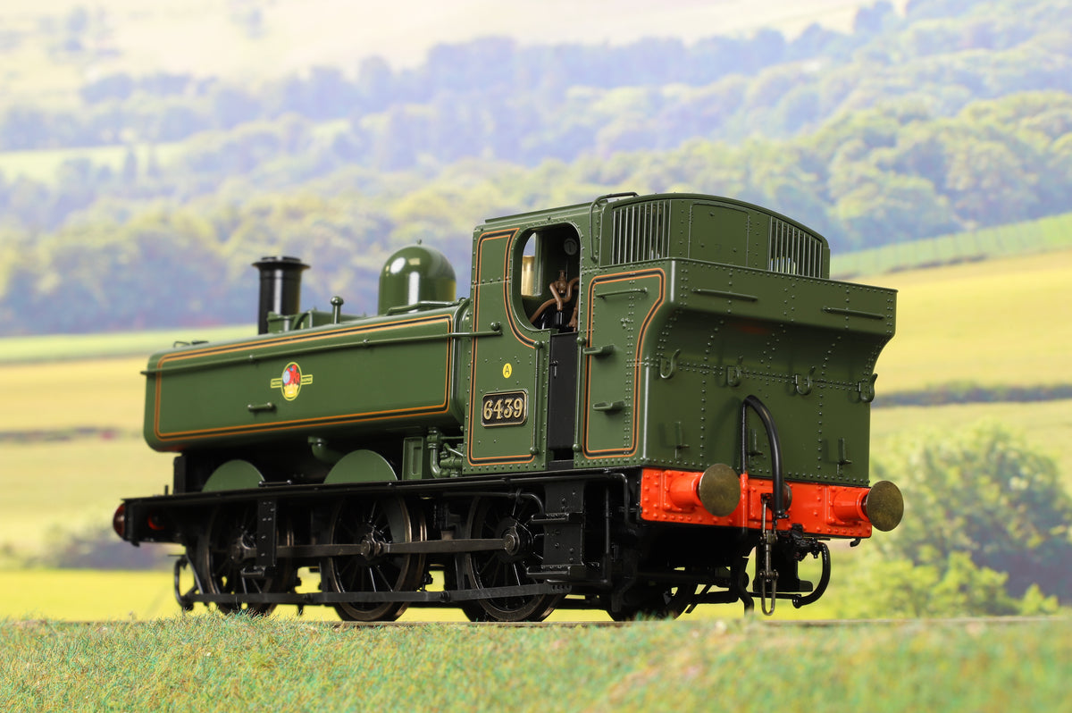 Dapol 7mm Finescale O Gauge BR Lined Green Class 64XX 0-6-0PT &#39;6439&#39; with DCC Sound