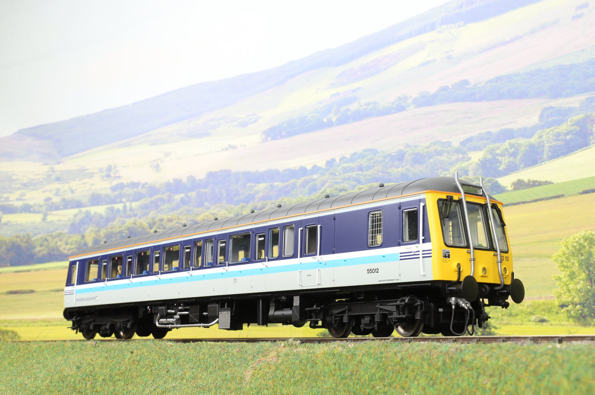 Dapol 7D-015-003 O Gauge Class 122 &#39;55012&#39; Regional Railways