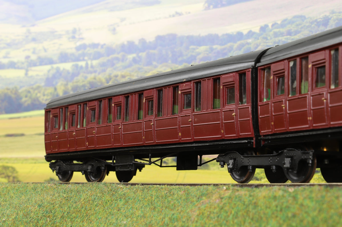 Ian Kirk Kit Built O Gauge LNER 5-Car &#39;Quint-Art&#39; Articulated Set BR Maroon - Set 1