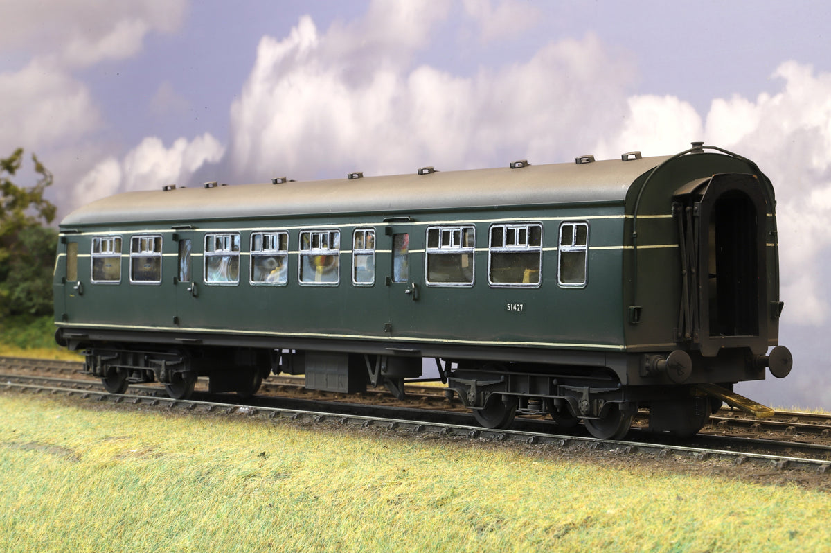 Workshop Sancheng/Brassworks Finescale O Gauge Class 101 2-Car DMU Green (Speed Whiskers) Weathered