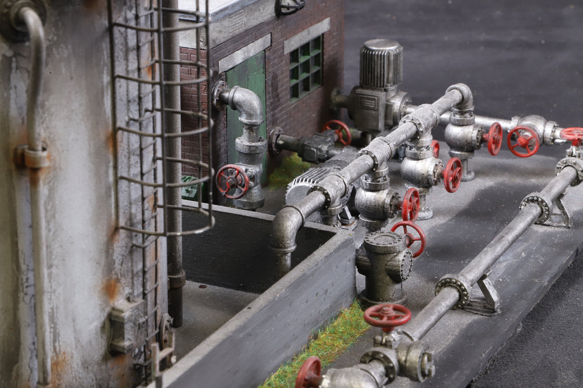 Made in Manchester Models O Gauge Industrial Pipework 8mm T sections (4-Pack) TS-8