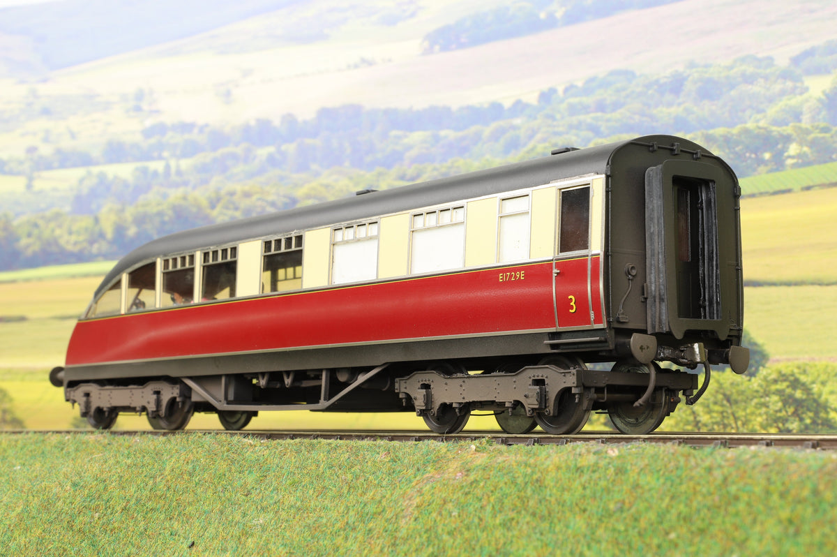 Golden Age Models O Gauge Set of 9 &#39;West Riding Limited&#39; BR Crimson/Cream Articulated Coaches