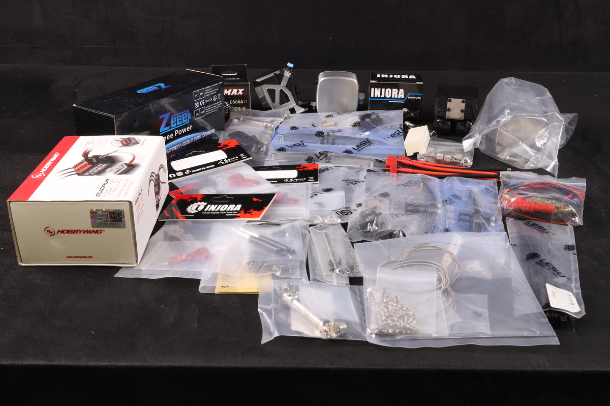 LESU 1:14 8x8 Radio Controlled Hydraulic Truck Chassis & Tipper Skip (Part-Built)