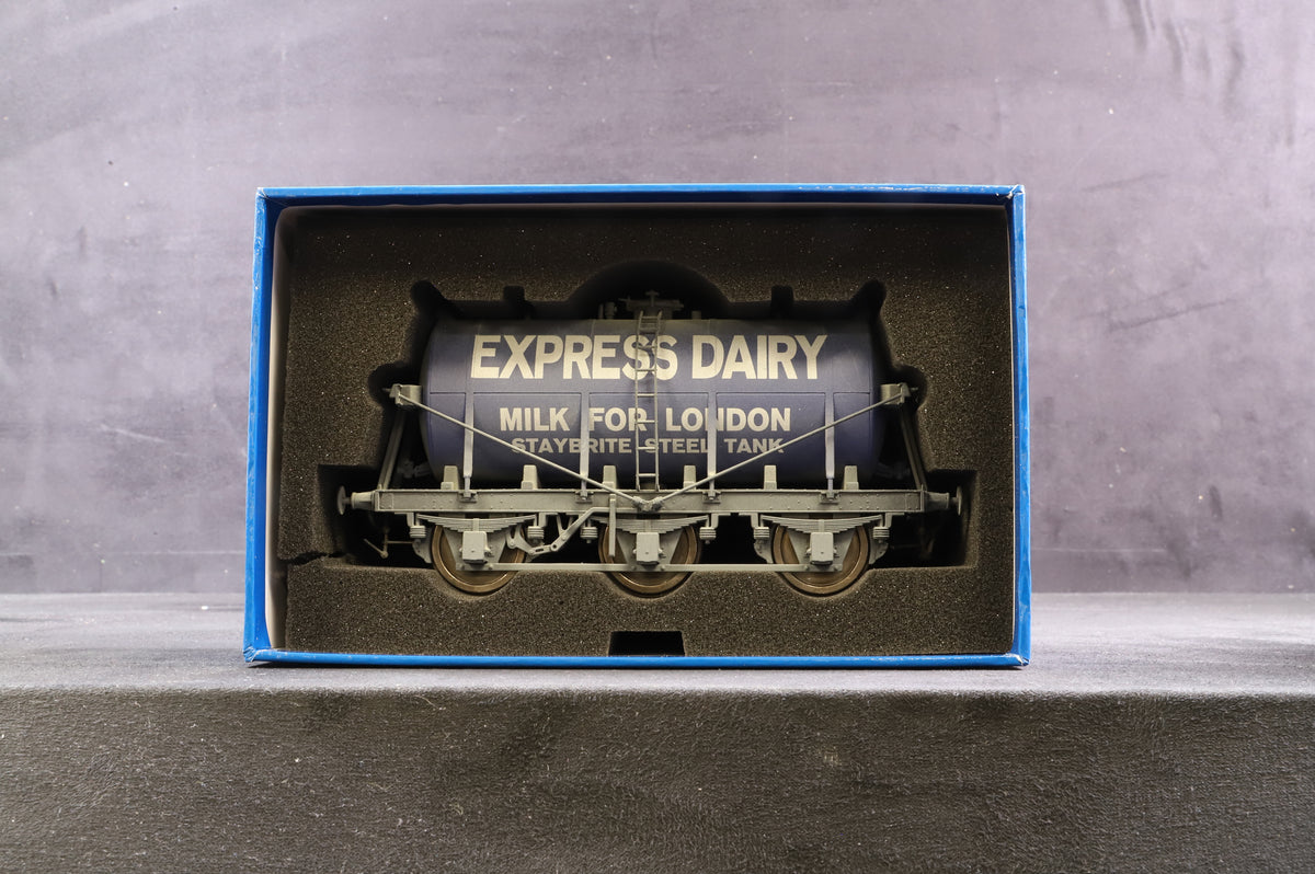 Dapol Finescale O Gauge Rake of 3 Weathered Wagons