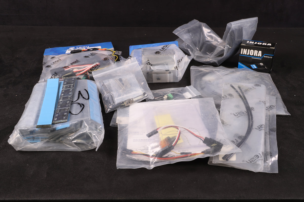 LESU 1:14 8x8 Radio Controlled Hydraulic Truck Chassis & Tipper Skip (Part-Built)