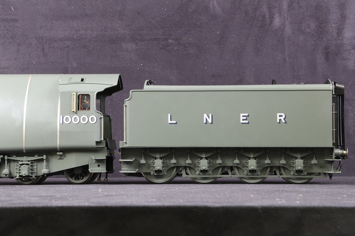 L. H. Loveless Gauge 1 1:32 LNER 4-6-4 No. 10000 &#39;Hush Hush&#39;