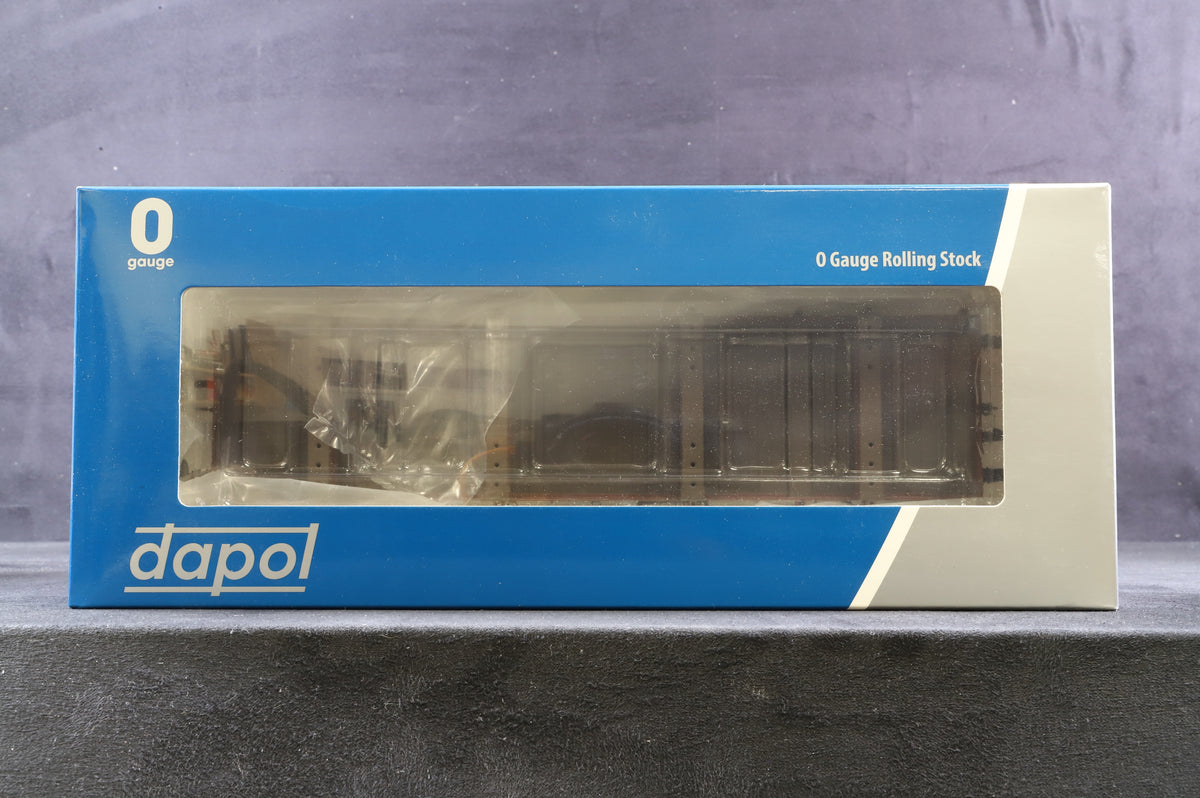 Dapol Finescale O Gauge Rake of 3 Bogie Bolster Wagons in Bauxite