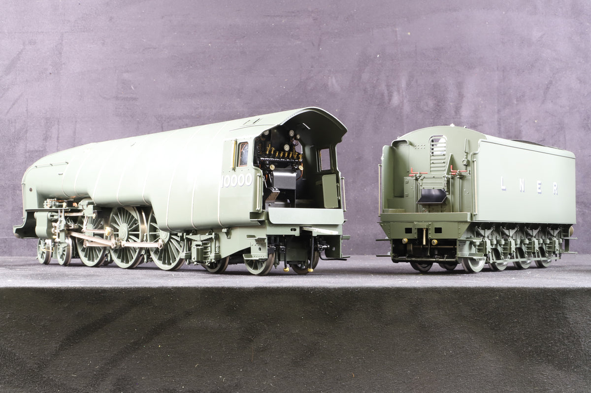 L. H. Loveless Gauge 1 1:32 LNER 4-6-4 No. 10000 &#39;Hush Hush&#39;