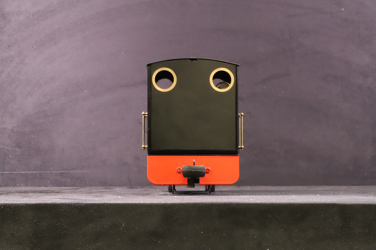 Roundhouse Gauge 1 (45mm) Live Steam 'Millie' 0-4-0 Full Cab, Plain Black