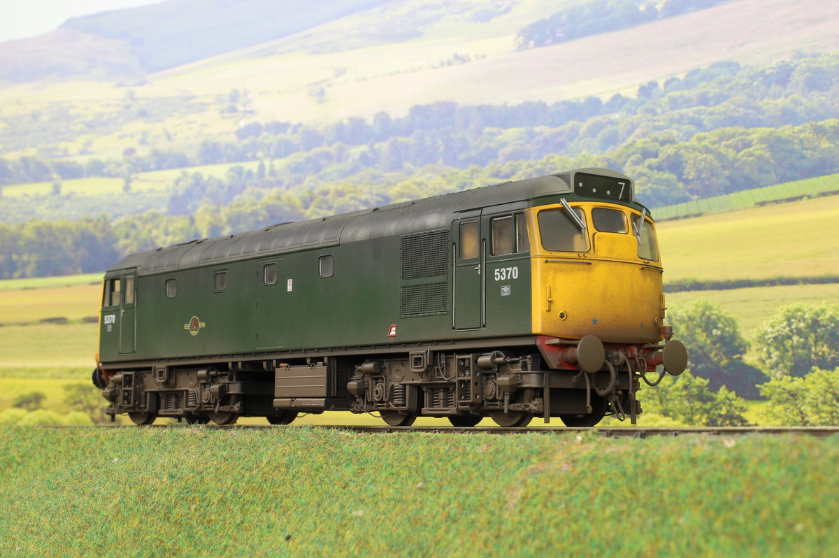 Heljan O Gauge 2771 Class 27 BR Plain Green Full Yellow Ends - Weathered