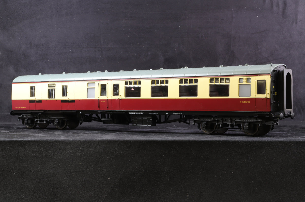 Gauge 1 Model Company Gauge 1 MK1  Brake Second Coaches &#39;E34330&#39; Blood/Custard