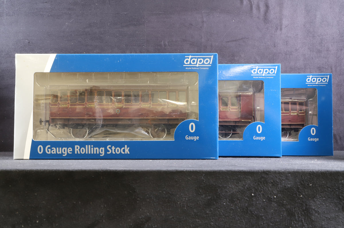 Dapol Finescale O Gauge Rake of 3 Stroudley 4-Wheel Oil Lit Coaches in Mahogany
