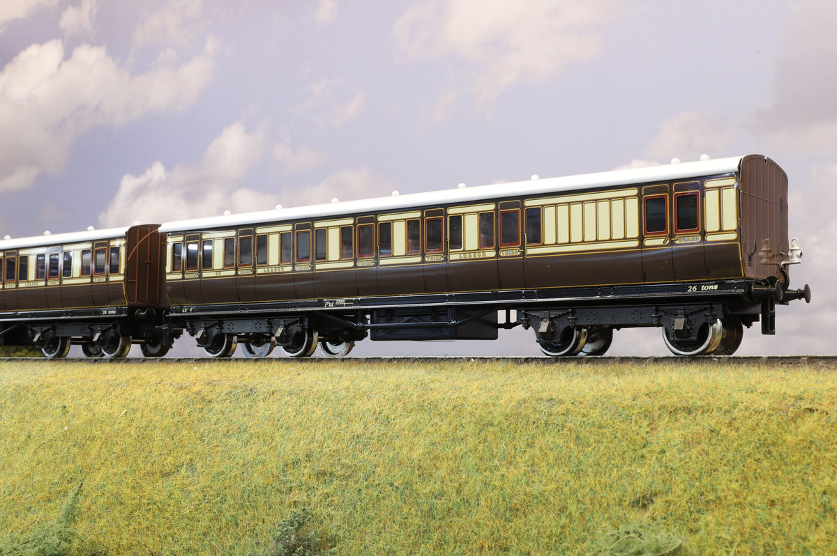Five Darstaed Coarse Scale O Gauge LB&amp;SCR Bogie Coaches
