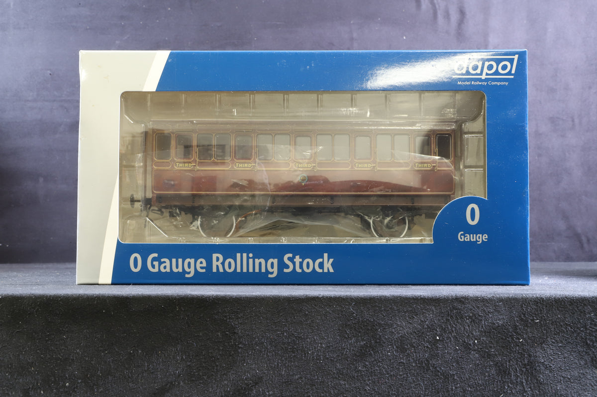 Dapol Finescale O Gauge Rake of 3 Stroudley 4-Wheel Oil Lit Coaches in Mahogany