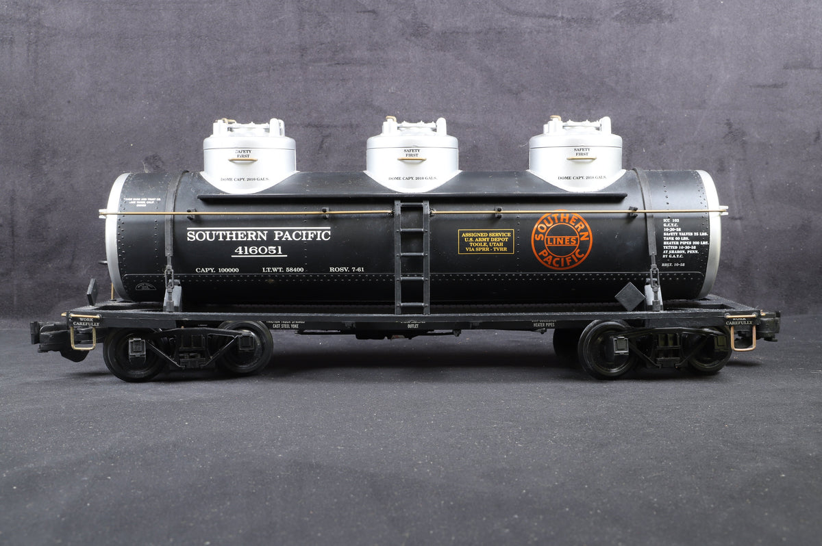 Aristocraft Gauge 1 Rake of 3 Triple-Dome Tank Cars, Inc. 41607 Esso &amp; 2 x 41605 Southern Pacific